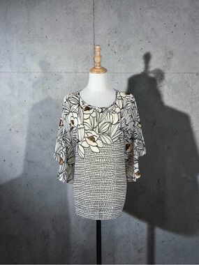 NWOT Donna Karan Flutter Sleeve Women's Top in Abstract Floral Cream | XL